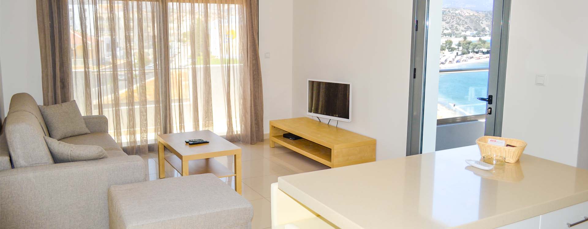Fully furnished and equipped apartments with a view of the sea and mountains